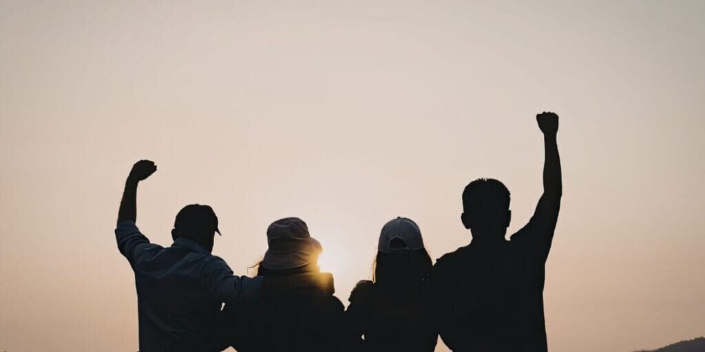 groupe gens solidarité